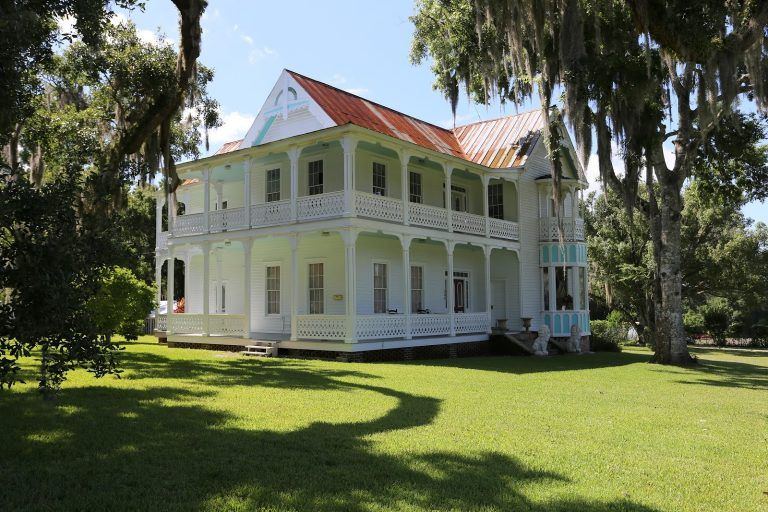 Saxon Manor Brooksville